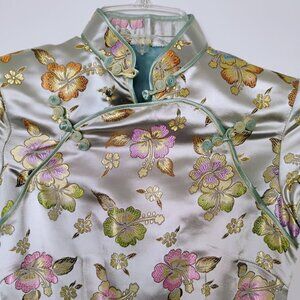 Traditional Chinese gown - Qipao / Cheongsam style